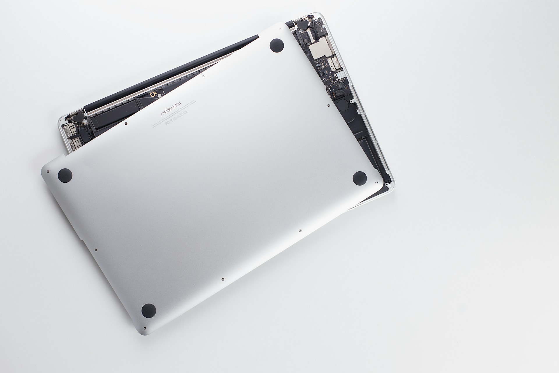 MacBook Repairs by Certified Pros at Low Prices